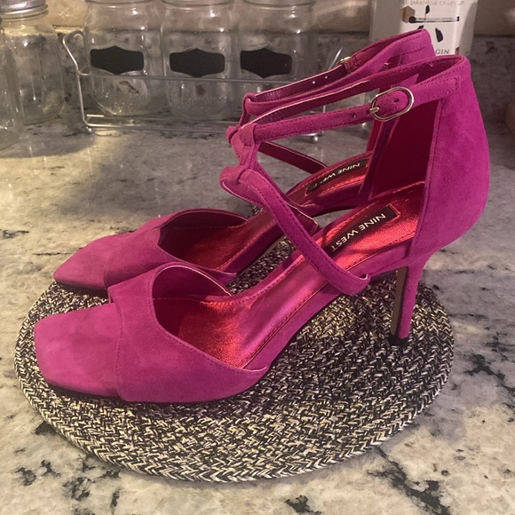 Nine West heels - Picture 4 of 7